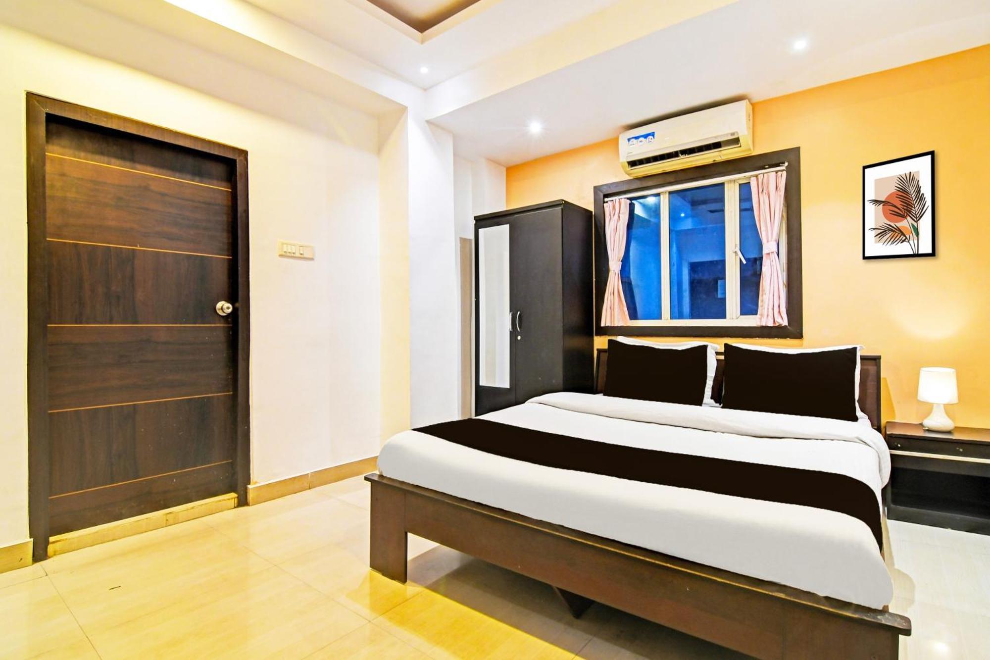Super Hotel O Baguiati Nagarbazar Exterior photo