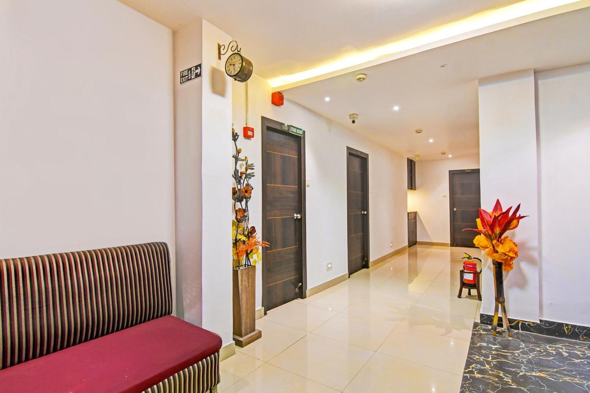 Super Hotel O Baguiati Nagarbazar Exterior photo