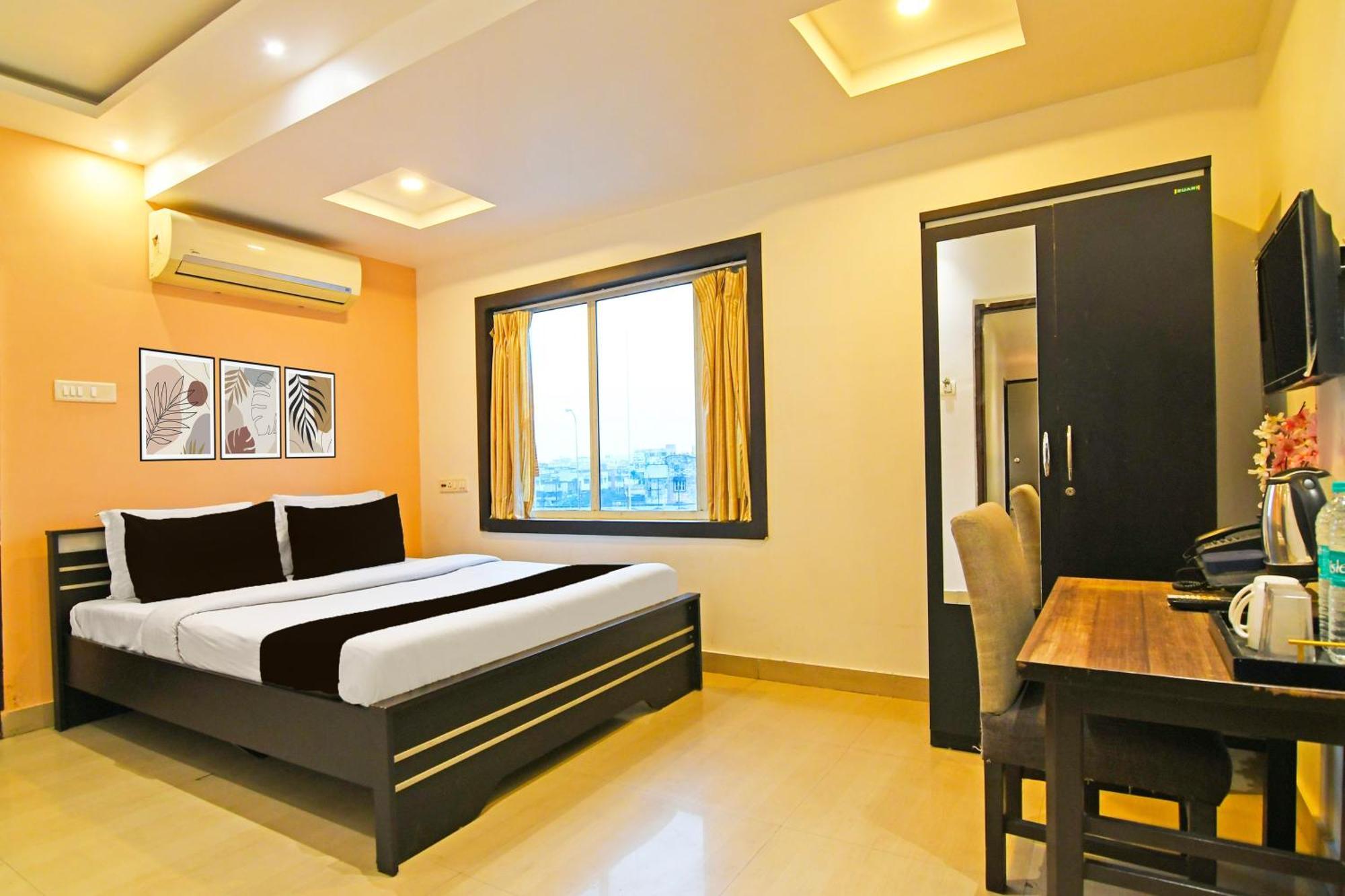 Super Hotel O Baguiati Nagarbazar Exterior photo
